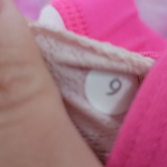 Lululemon Pink No Limits Tanktop - Picture 7 of 8